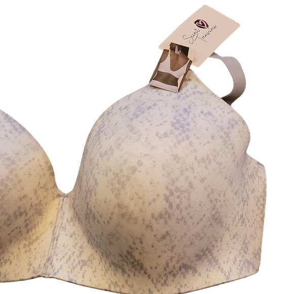 Secret Treasures wirefree bra w/bonded back size 38C snake print NWT - Picture 6 of 7